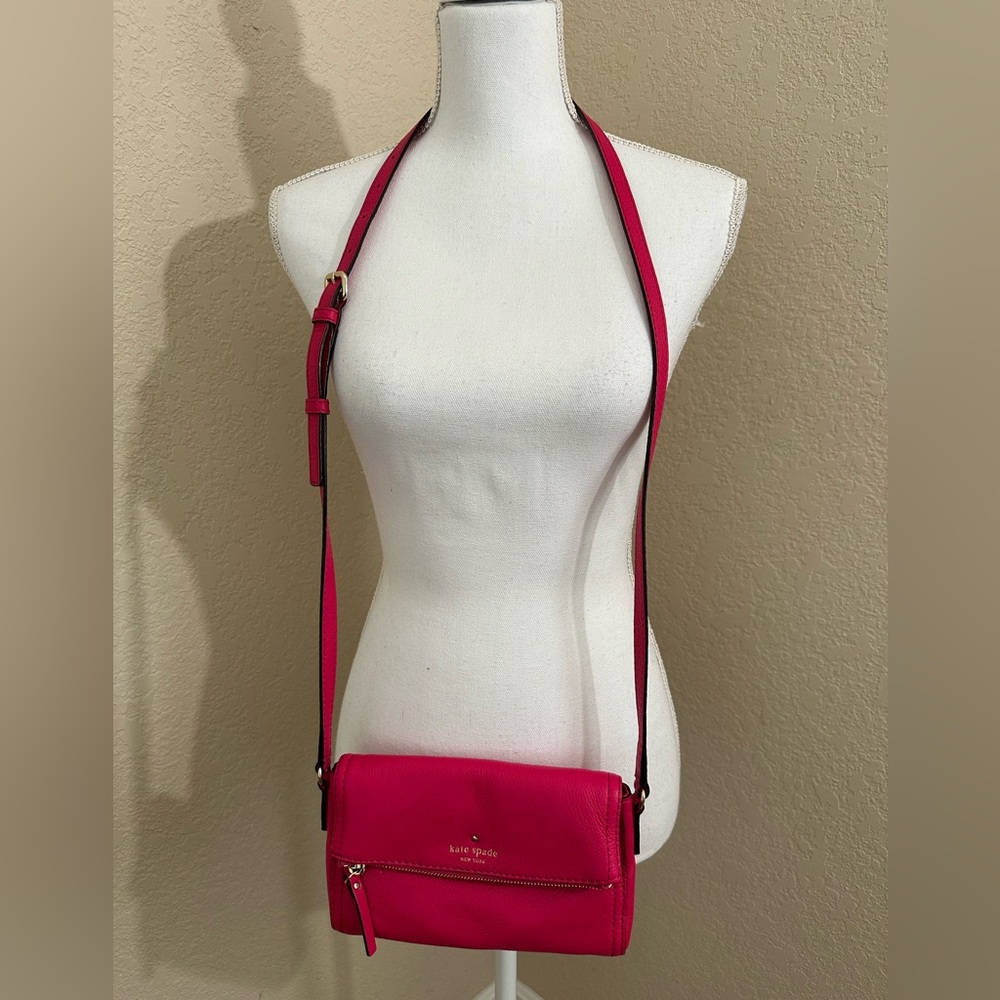 Kate Spade ‘cobble hill - mini Carson’ in deep pink